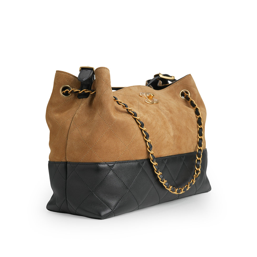 Chanel 25A Suede and Shiny Lambskin Beige and Black